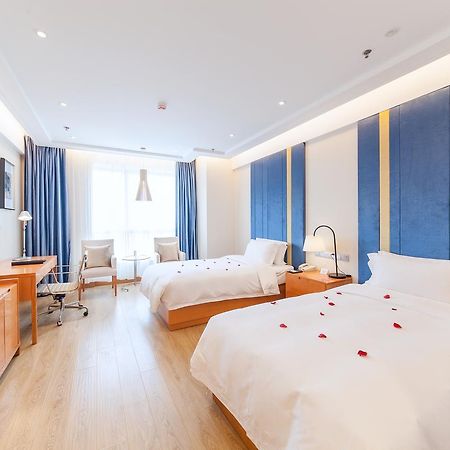 Suiss Place Cmc Taizhou Taizhou  ภายนอก รูปภาพ